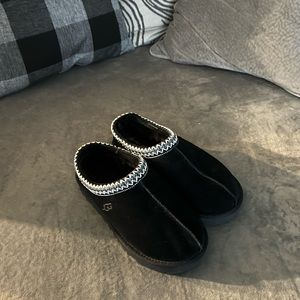 Women’s Ugg Tasman Slippers Size 10